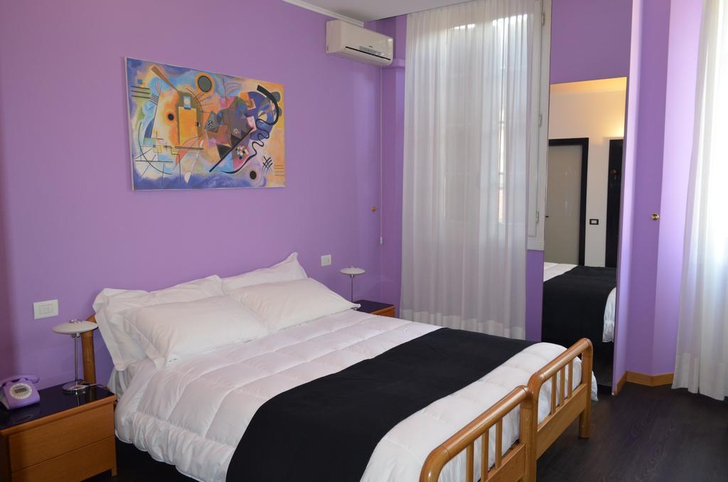 Albergo Giardino เชอร์นอบบิโอ ห้อง รูปภาพ